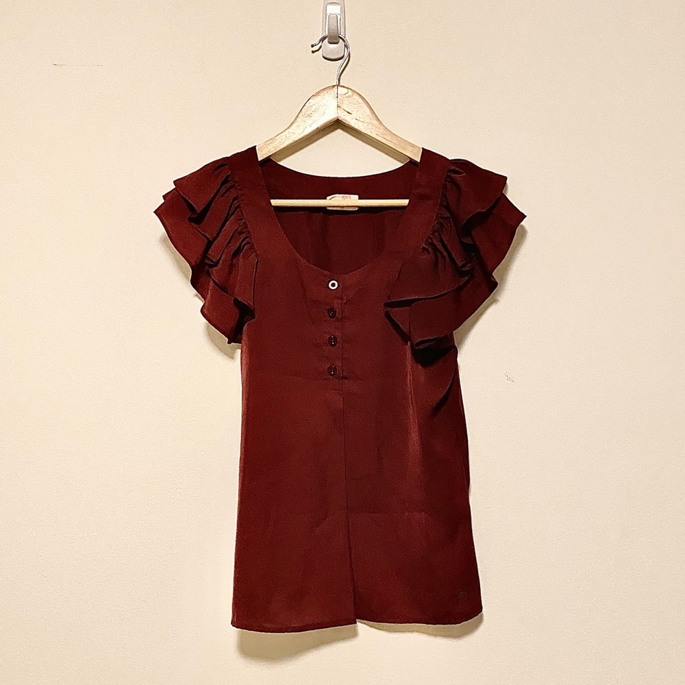 Ruffle Sleeve Blouse